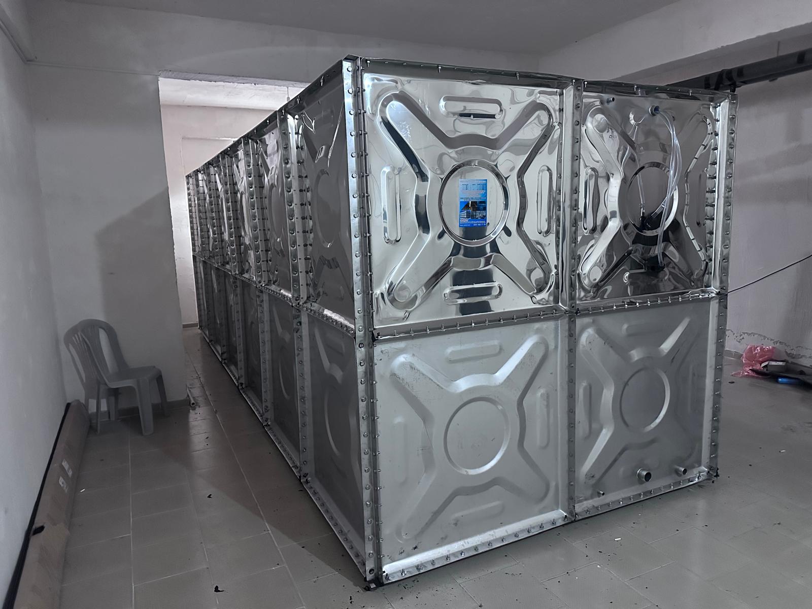 MEB okul binası bodrum katında uzun gövdeli galvaniz modüler su deposu